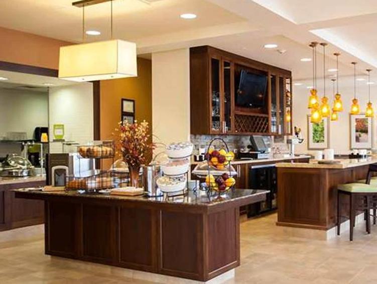 Hilton Garden Inn Valley Forge/Oaks Екстериор снимка
